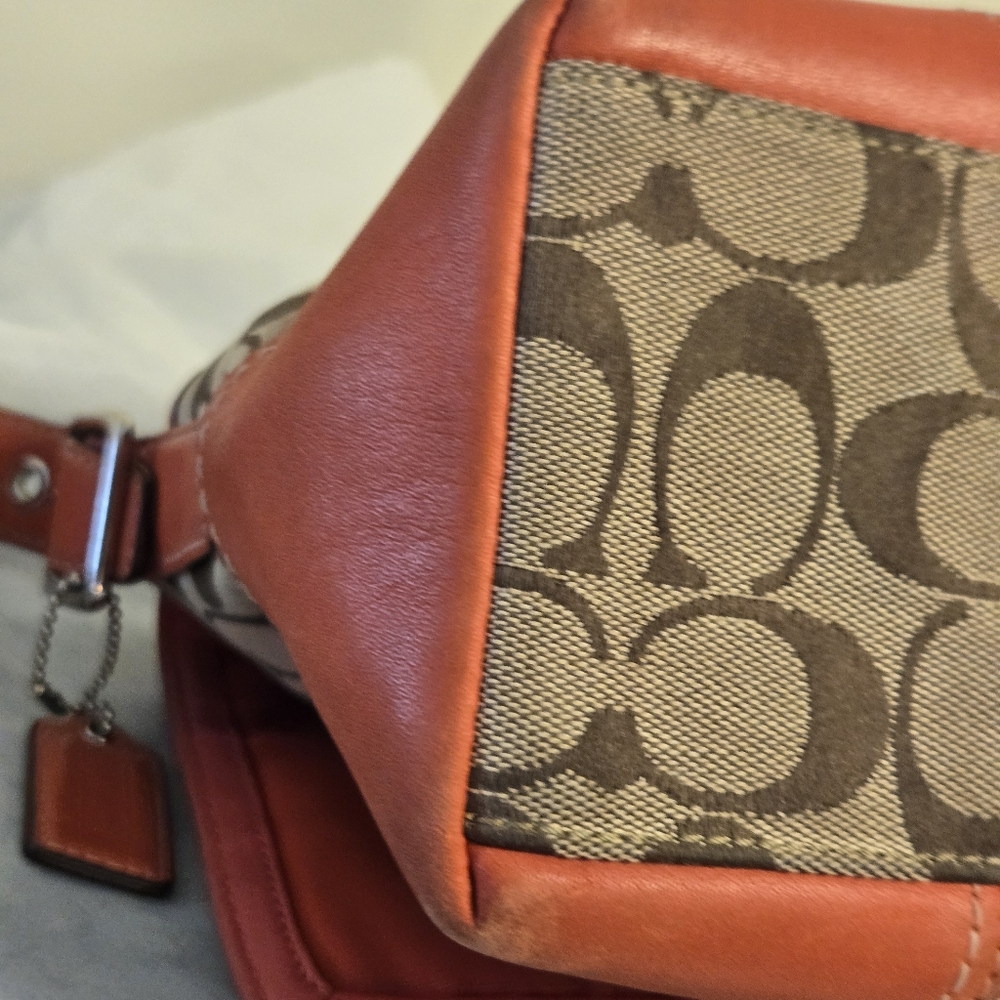 Coach Tan with Red Leather Trim, Y2K, Adjustable Strap Purse - Picture 11 of 17